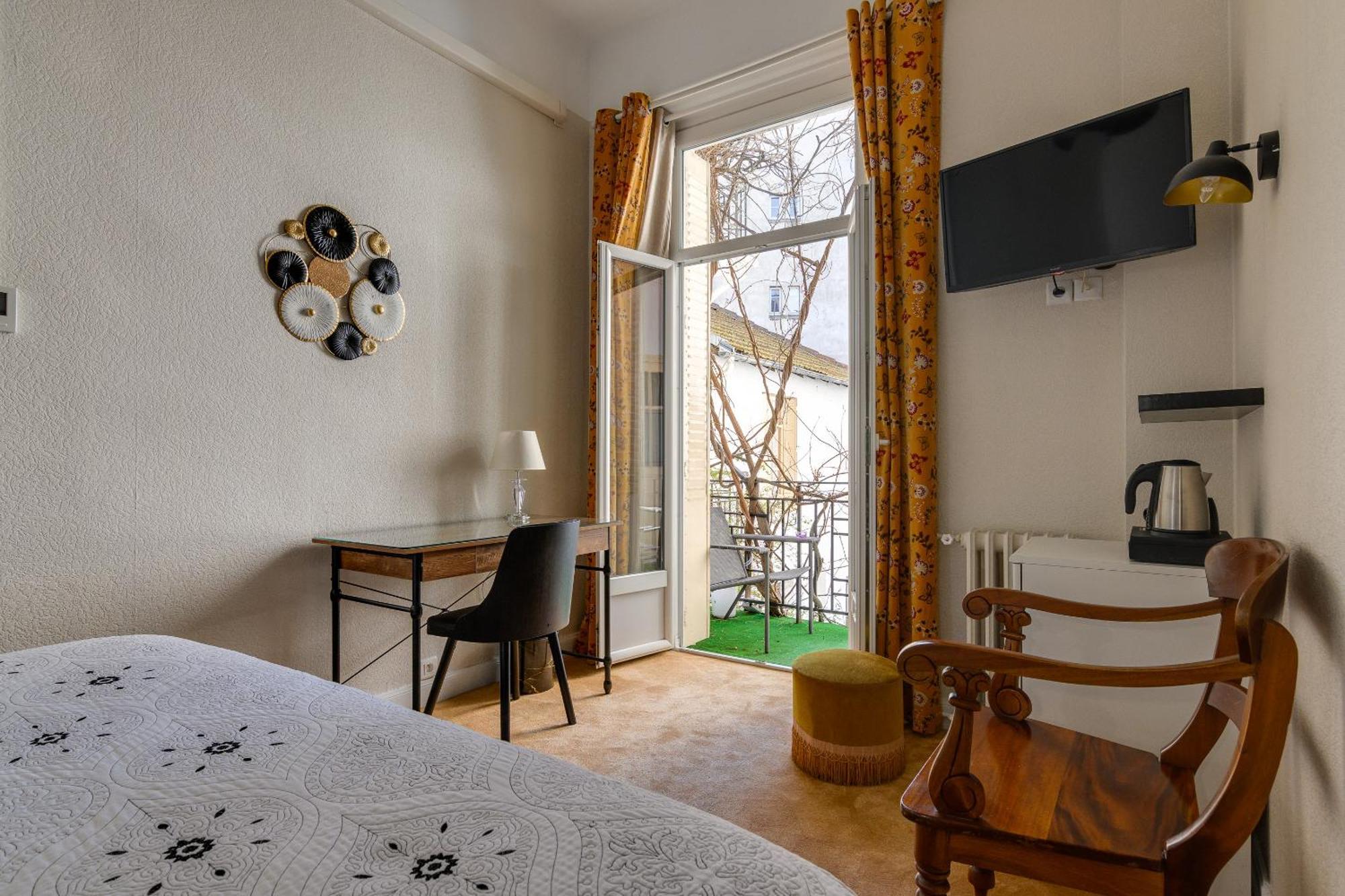 Henri Iv Hotel 3*